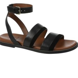 🚫Naturalizer Kelsia Sandal  NWOT🚫